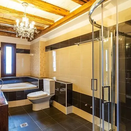 Kallisto Villa *